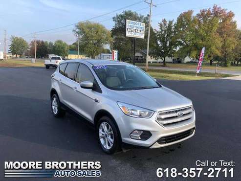 2017 Ford Escape SE FWD - cars & trucks - by dealer - vehicle... for sale in Pinckneyville, MO