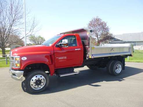 2020 Chevrolet Chevy 5500 4x4 - - by dealer - vehicle for sale in Janesville, WI