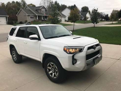 2018 Toyota 4 runner TRD off road premium for sale in Green Bay, WI