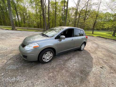 2012 NISSAN VERSA HATCH - - by dealer - vehicle for sale in Muldraugh, KY