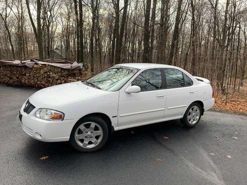 2006 Nissan Sentra SE - cars & trucks - by owner - vehicle... for sale in West Bend, WI