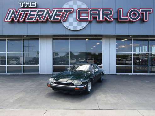 1994 *Jaguar* *XJS* *2dr Coupe 4.0L* Green - cars & trucks - by... for sale in Omaha, NE