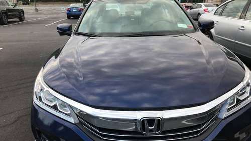 Honda Accord 2017 for sale in Smithtown, NY