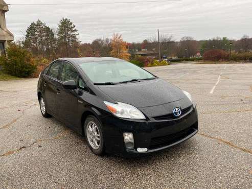 2010 TOYOTA PRIUS HYBRID IV - cars & trucks - by owner - vehicle... for sale in Trumbull, NY