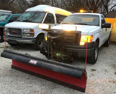 SNOW PLOW & TRUCK THAT'S NEVER PLOWED SNOW ...2O1O FORD 4x4 - cars &... for sale in Danville, IN