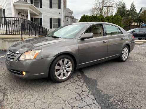 2007 TOYOTA AVALON XLS - cars & trucks - by owner - vehicle... for sale in Bridgeport, CT