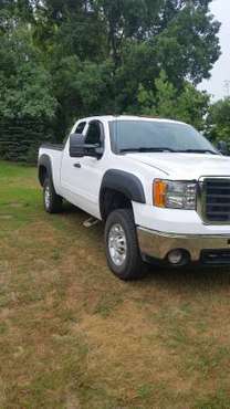 2009 GMC 2500HD Duramax 4x4 Extended Cab for sale in Crystal, MI