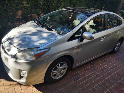 2011 Prius 4 Hatchback - cars & trucks - by owner - vehicle... for sale in Columbia, SC