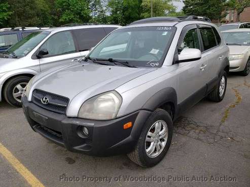 2006 Hyundai Tucson Silver - - by dealer - vehicle for sale in Woodbridge, District Of Columbia