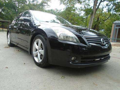 2007 NISSAN ALTIMA 3.5SE RUNS DRIVES GREAT SUPER CLEAN for sale in Lake Worth, TX