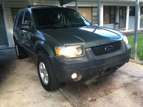 "4X4FORD ESCAPE 6CYL 3.0 $1000only for sale in Cocoa, FL