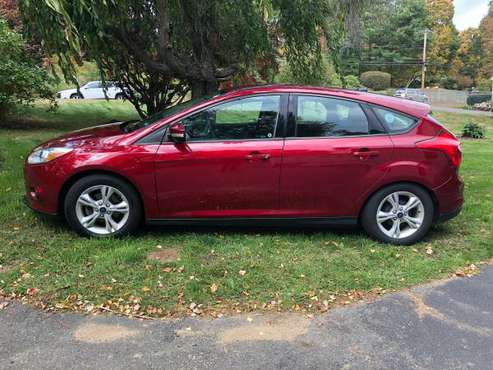 2014 Ford Focus se - cars & trucks - by owner - vehicle automotive... for sale in Easthampton, MA