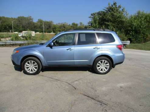 2011 SUBARU FORESTER - cars & trucks - by owner - vehicle automotive... for sale in Highland Park, IL