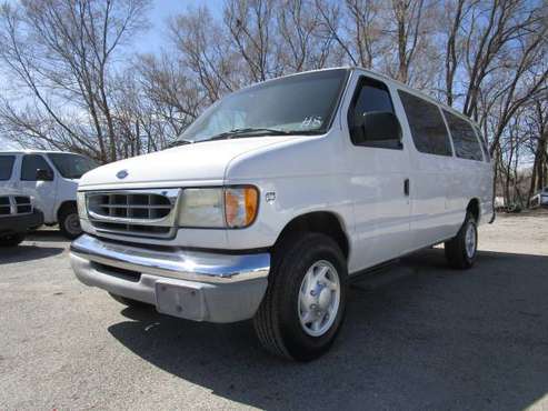2002 Ford E-350 XLT 15 Passenger Van 8 - - by dealer for sale in Omaha, NE