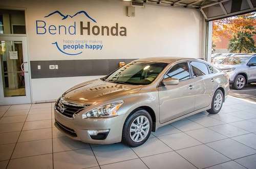 2015 Nissan Altima 4dr Sdn I4 2.5 S Sedan - cars & trucks - by... for sale in Bend, OR