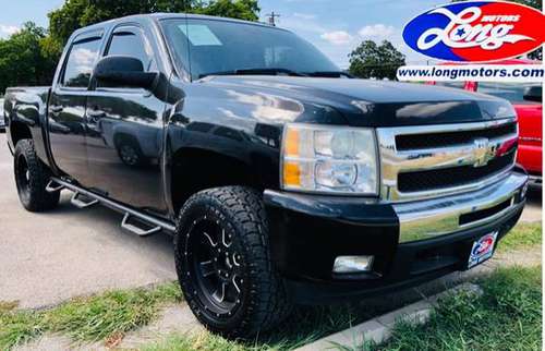 2011 CHEVY 1500 CREWCAB 3" LEVELED - 4X4 - BLACKED-OUT -10%APR for sale in Georgetown, TX
