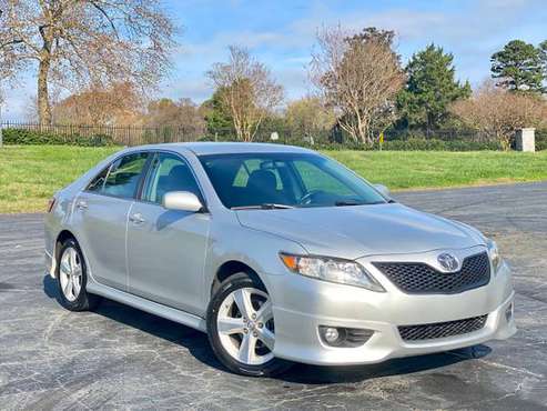 2011 TOYOTA CAMRY SE - cars & trucks - by owner - vehicle automotive... for sale in Greensboro, NC