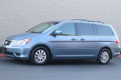 2008 Honda Odyssey EX-L - LEATHER / MOONROOF / LOW MILES! - cars &... for sale in Beaverton, OR