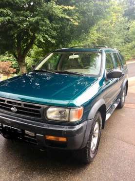 1997 Nissan Pathfinder SE 4WD for sale in Corvallis, OR