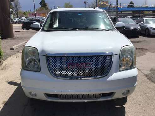 2006 GMC YukonWHITE - - by dealer - vehicle automotive for sale in Denver , CO