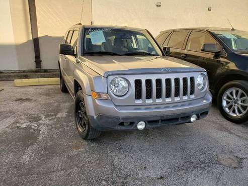 JEEP JEEP JUST $1,500 TO BEEP BEEP - cars & trucks - by dealer -... for sale in Arlington, TX