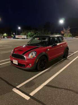 2012 Mini Cooper S - cars & trucks - by owner - vehicle automotive... for sale in leominster, MA