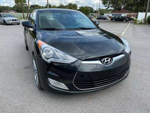 2012 Hyundai Veloster Base 3dr Coupe 6M 100% CREDIT APPROVAL! - cars... for sale in TAMPA, FL