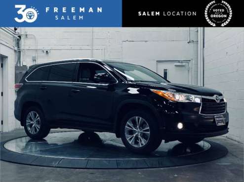 2014 Toyota Highlander All Wheel Drive XLE AWD Seating For 8! Backup... for sale in Salem, OR