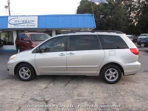 2010 Toyota Sienna LE - cars & trucks - by dealer - vehicle... for sale in North Charleston, SC