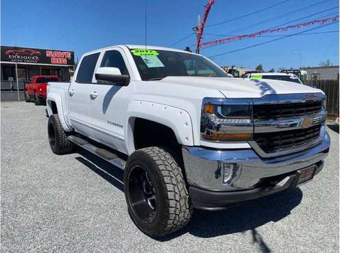 2017 Chevrolet Silverado 1500 Crew Cab LT! LIFTED WITH FLARES! for sale in Santa Rosa, CA