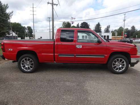 2007 Chevrolet Silverado, Extended Cab, 4 Wheel Drive, pickup truck,... for sale in Mogadore, OH