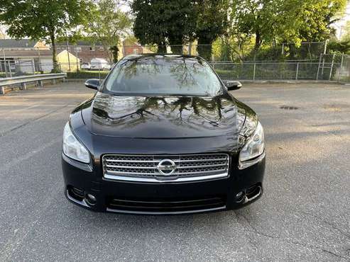 2010 NISSAN MAXIMA PREMIUM PACKAGE 81K MILES CLEAN TITLE - cars & for sale in Elmont, NY