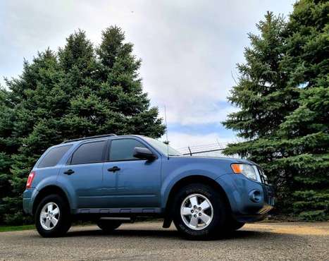 2012 Ford Escape XLT AWD - - by dealer - vehicle for sale in Holland , MI