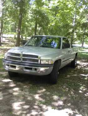 2001 Dodge Ram 2500 for sale in Dayton, TN