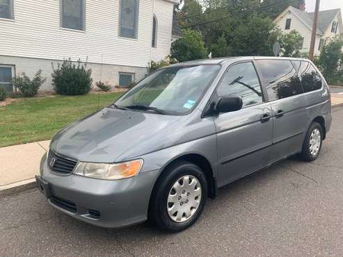 2000 Honda Odyssey 1 owner for sale in Manchester, CT