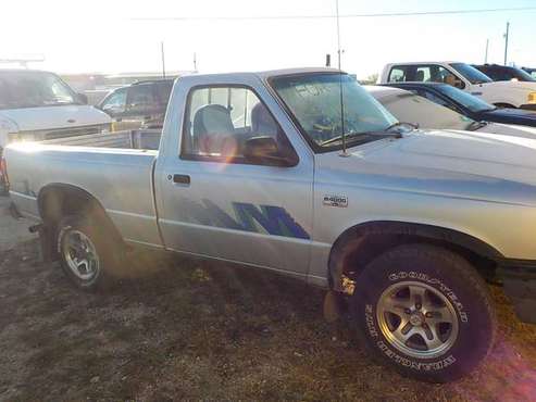 1994 MaZdA TrUcK B4000 - cars & trucks - by owner - vehicle... for sale in San Antonio, TX