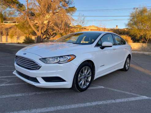 2017 Ford Fusion SE Hybrid - cars & trucks - by dealer - vehicle... for sale in El Paso, TX