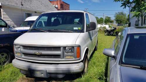 2000 Chevy Express for sale in Buffalo, NY
