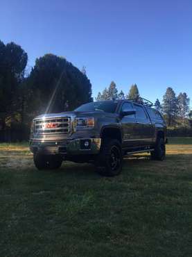 2015 Sierra 1500 4WD Crew Cab SLT for sale in Redway, CA
