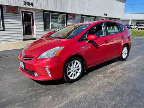 2012 Toyota Prius V 5 loaded with options 1-owner for sale in WEBSTER, NY