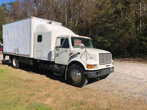 1999 International 4700 - cars & trucks - by owner - vehicle... for sale in Canton, GA