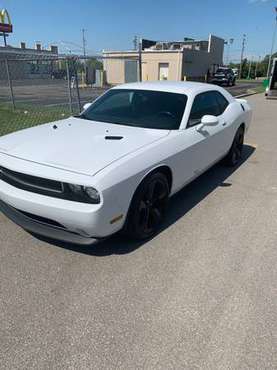 2014 Dodge Challenger-looking to trade - cars & trucks - by owner -... for sale in BLOOMFIELD HILLS, MI