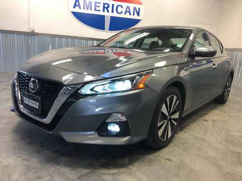 LIKE NEW 2019 Nissan Altima SL Leather, Sunroof ONLY $18,488 - cars... for sale in Norman, OK