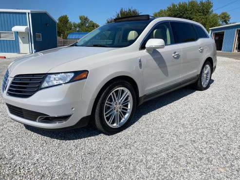 2019 Lincoln MKT - - by dealer - vehicle automotive sale for sale in Broken Arrow, OK