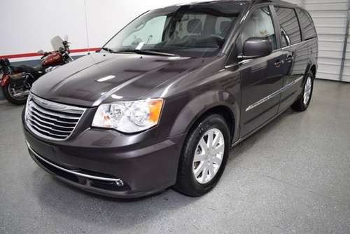 2013 CHRYSLER TOWN & COUNTRY TOURING for sale in Memphis, TN