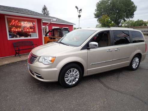 2014 Chrysler Town and Country Limited- CLEAN CARFAX, LOADED, NICE!!!! for sale in Savage, MN