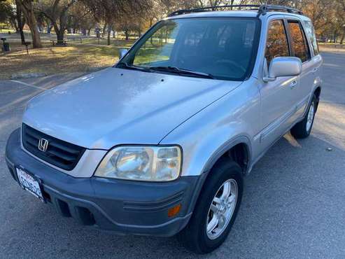 1999 Honda CR-V 4X4 (Clean Title) $3700 - cars & trucks - by owner -... for sale in Rancho Cordova, CA