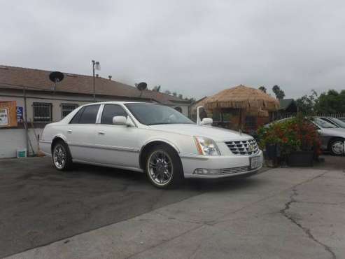 2006 CADILLAC DTS - cars & trucks - by dealer - vehicle automotive... for sale in San Diego, CA