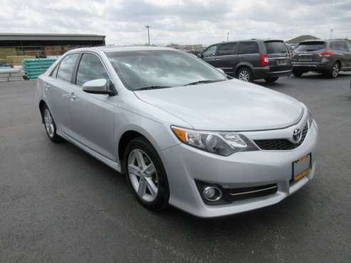 2012 Toyota Camry SE - Try - - by dealer - vehicle for sale in Jackson, IL