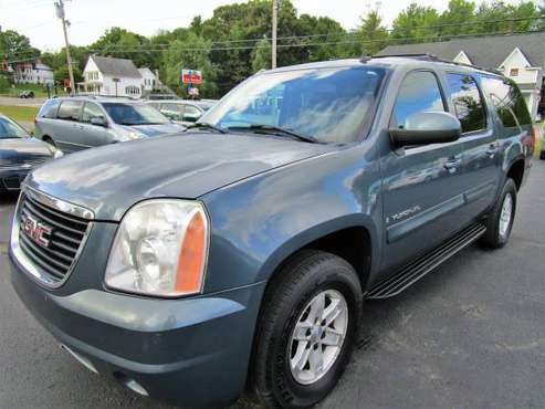2008 GMC Yukon XL 1500 SLT 4WD *Leather + Moonroof + Backup Camera*... for sale in leominster, MA